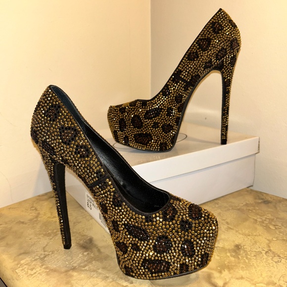 SOLD!!! Steve Madden Leopard Bling Platform Heel (US 8.5) - Picture 2 of 9